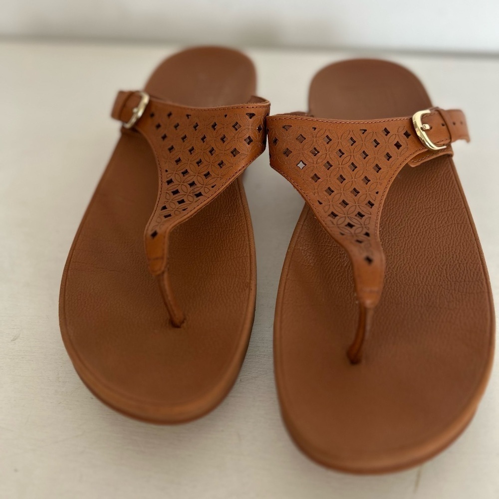 Wobbleboard Women’s Brown Summer Side On Sandals
Size 9